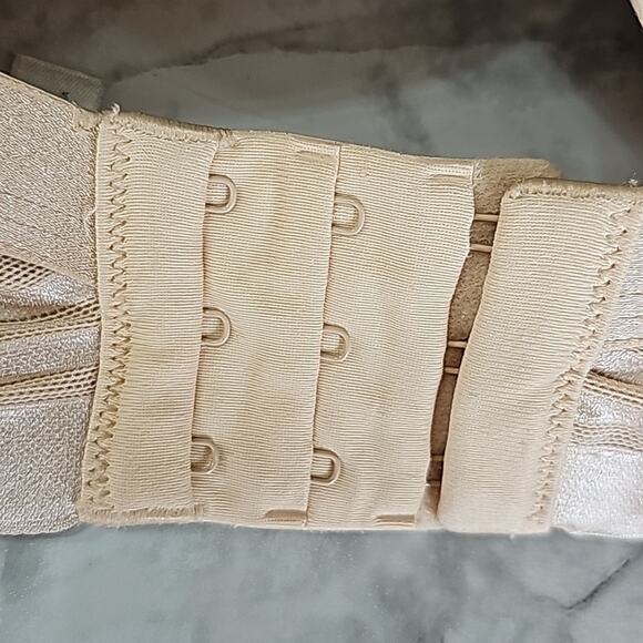 Ambrielle Womens NWOT 42DD Full Figure Beige Mesh Everyday Full Coverage Bra - Picture 6 of 10